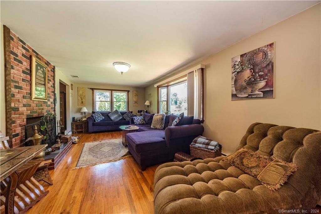 70 Ivy Rd #NA - Photo 7 of 24