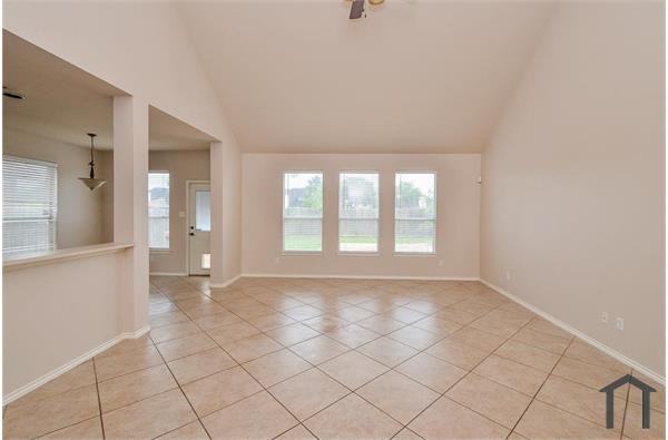 12619 Riverhill Ct #NA - Photo 4 of 10