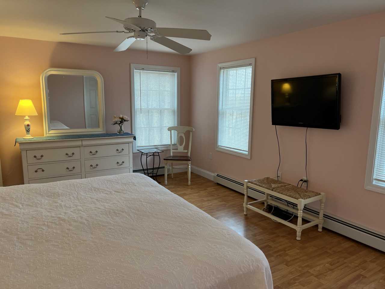 24 Lockwood Dr #24 - Photo 4 of 12