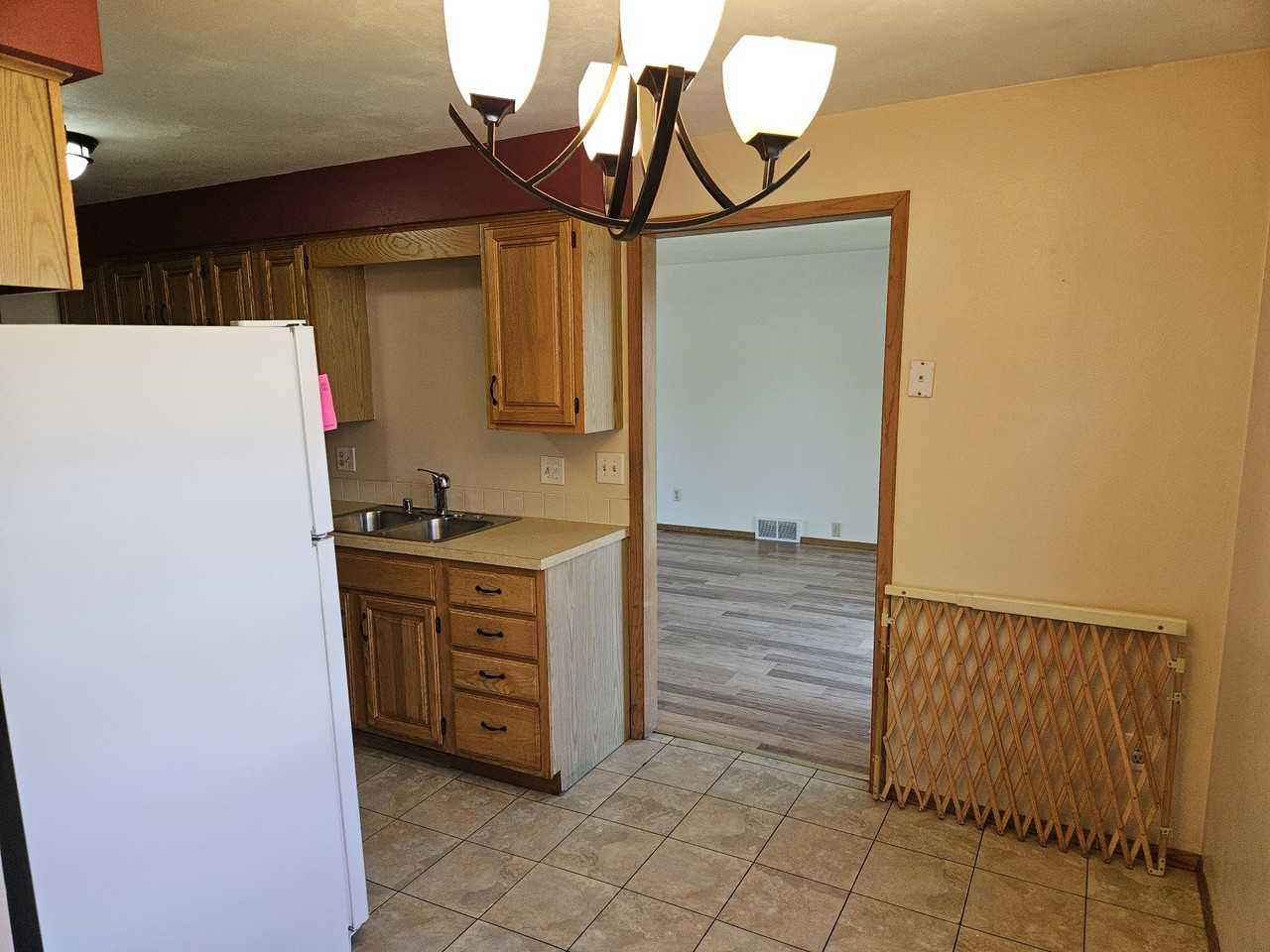 1137/1139 Breezewood Lane - 1139 #1139 - Photo 2 of 29