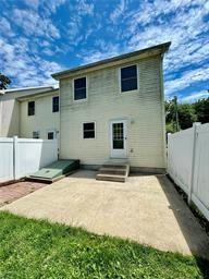 16 Railroad Ave - Photo 3 of 12