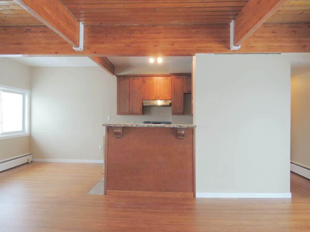 Cedar Tower - Photo 3 of 13