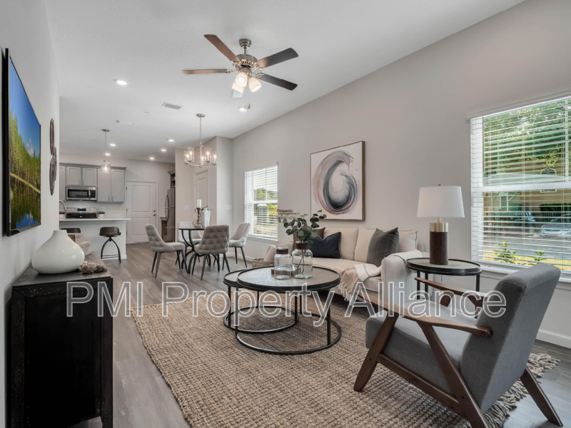 2924 Oak Park Way #A - Photo 5 of 17