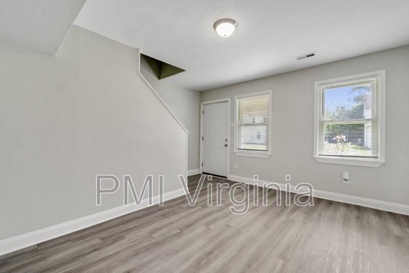 7 Decatur St - Photo 4 of 24