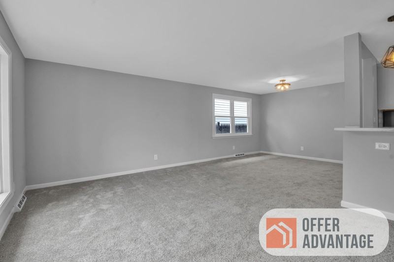 31 W Cherbourg Dr - Photo 3 of 10