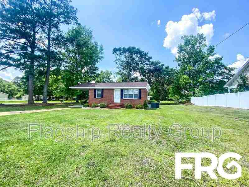 105 Glenwood Trl - Photo 2 of 24