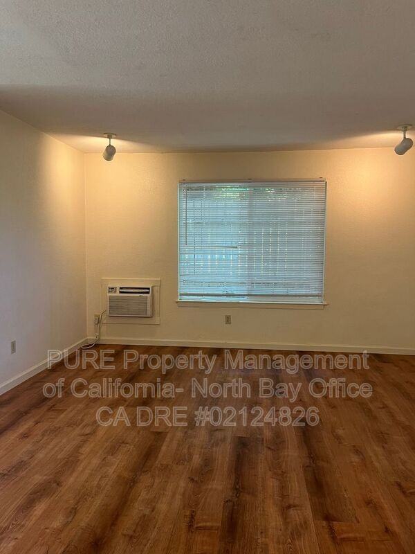 170 Washington Ct #B - Photo 5 of 14