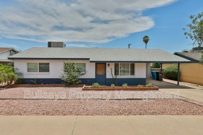 1037 E El Caminito Dr - Photo 2 of 26