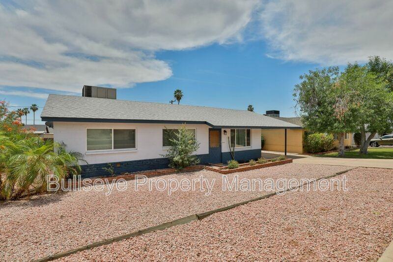 1037 E El Caminito Dr - Photo 3 of 26