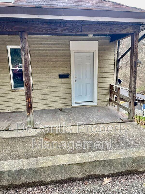 24 Walther St #2 - Photo 2 of 21