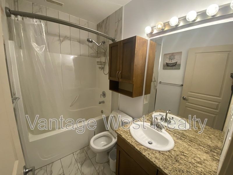 1331 Ellis St #121 - Photo 5 of 11