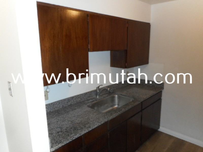 292 S.E. - Photo 6 of 13