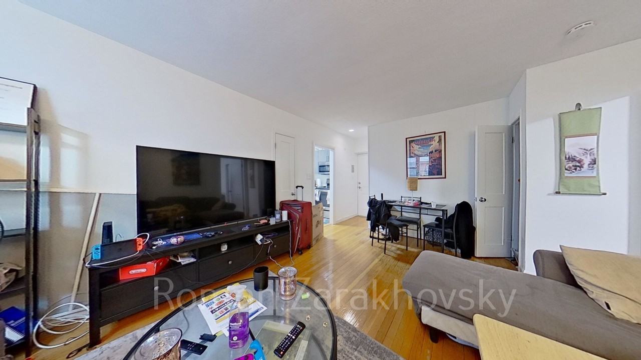 12 Marion St #4 - Photo 3 of 24