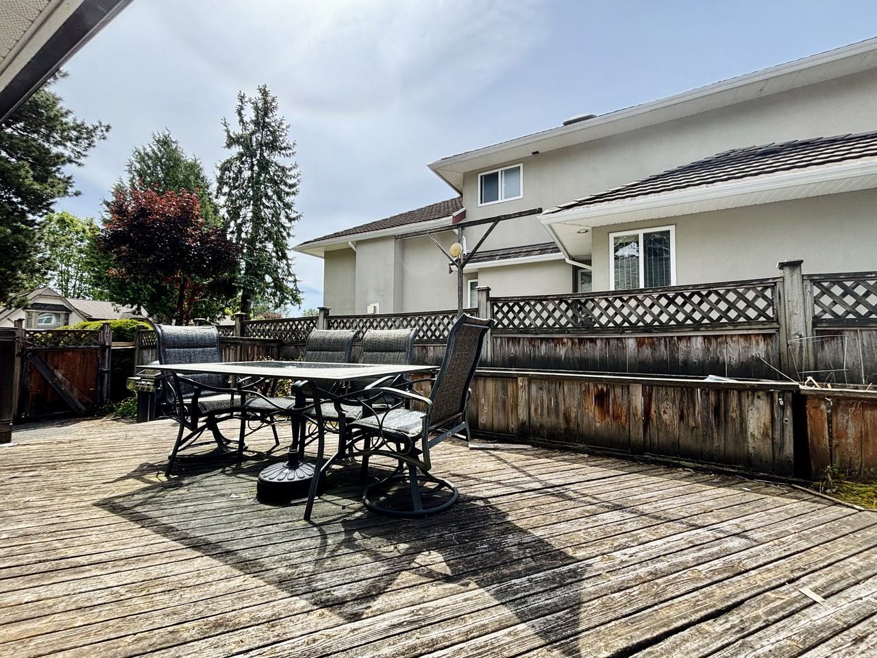 15810 99 Avenue, Surrey, BC V4N 2A4, CAN 3 bedroom House Rental Zumper