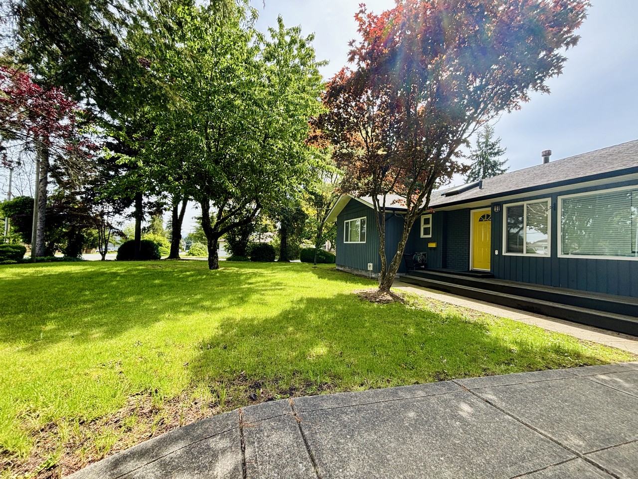 15810 99 Avenue, Surrey, BC V4N 2A4, CAN 3 bedroom House Rental Zumper