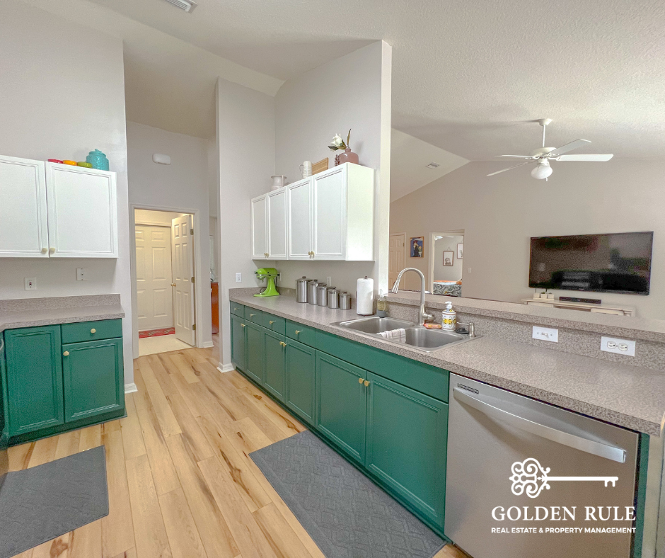 6725 Sw 83rd Ter #1 - Photo 5 of 17