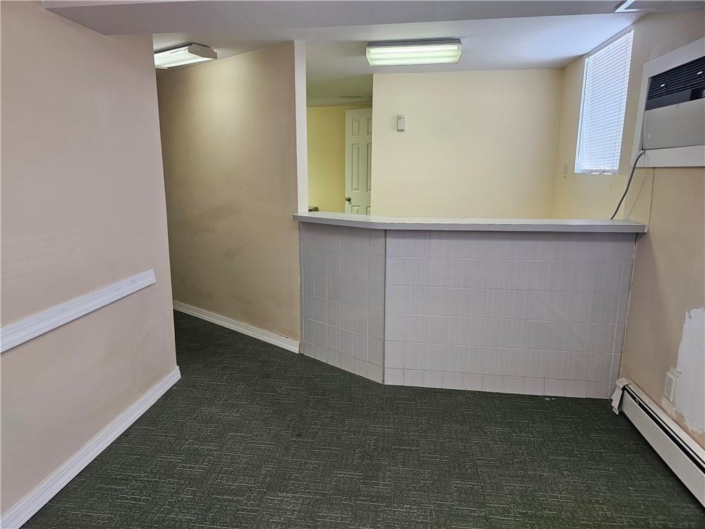 1600 W 5th St - Photo 4 of 15