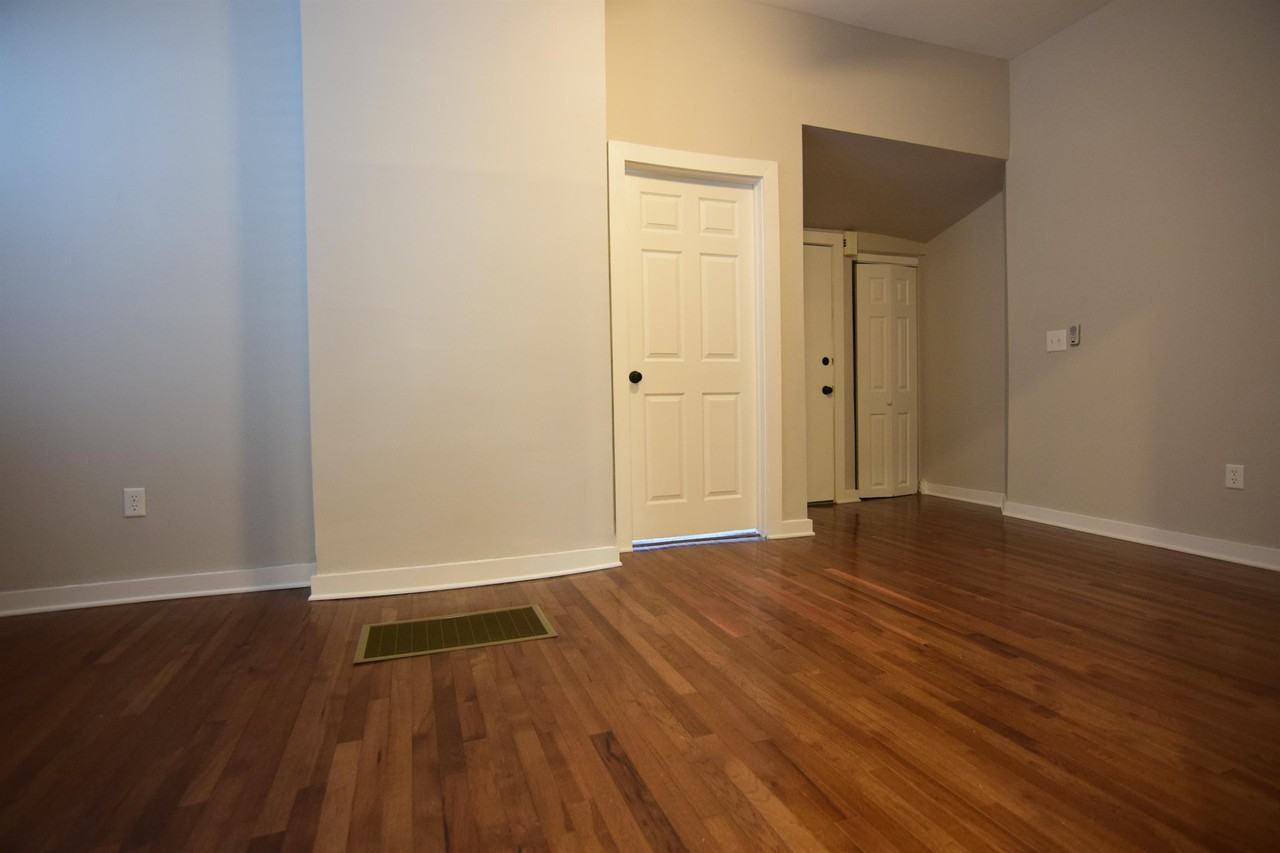 1120 Mount Pleasant Ave #1120 - Photo 3 of 12