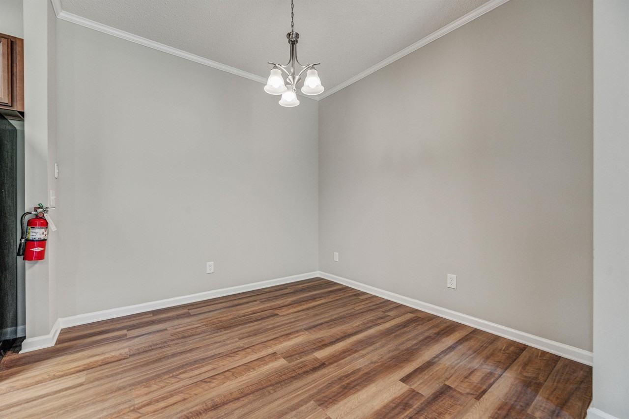 150 Millstone Road-J #J - Photo 5 of 9