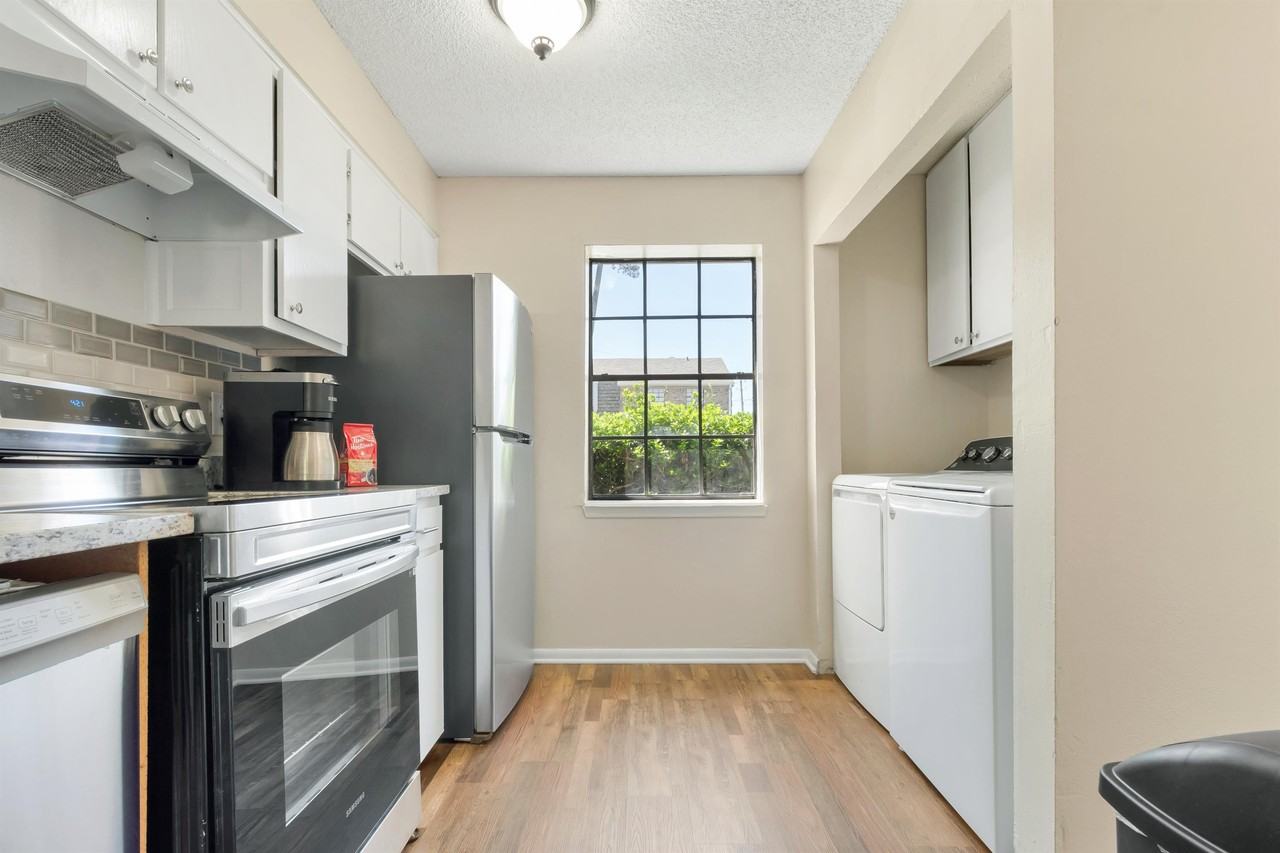 7 Serendipity Ln #7 - Photo 6 of 17