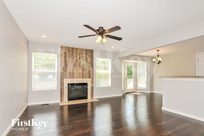 1539 Batters Box Dr - Photo 3 of 16