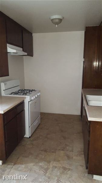 Villa Cordova Apartments - Photo 3 of 7