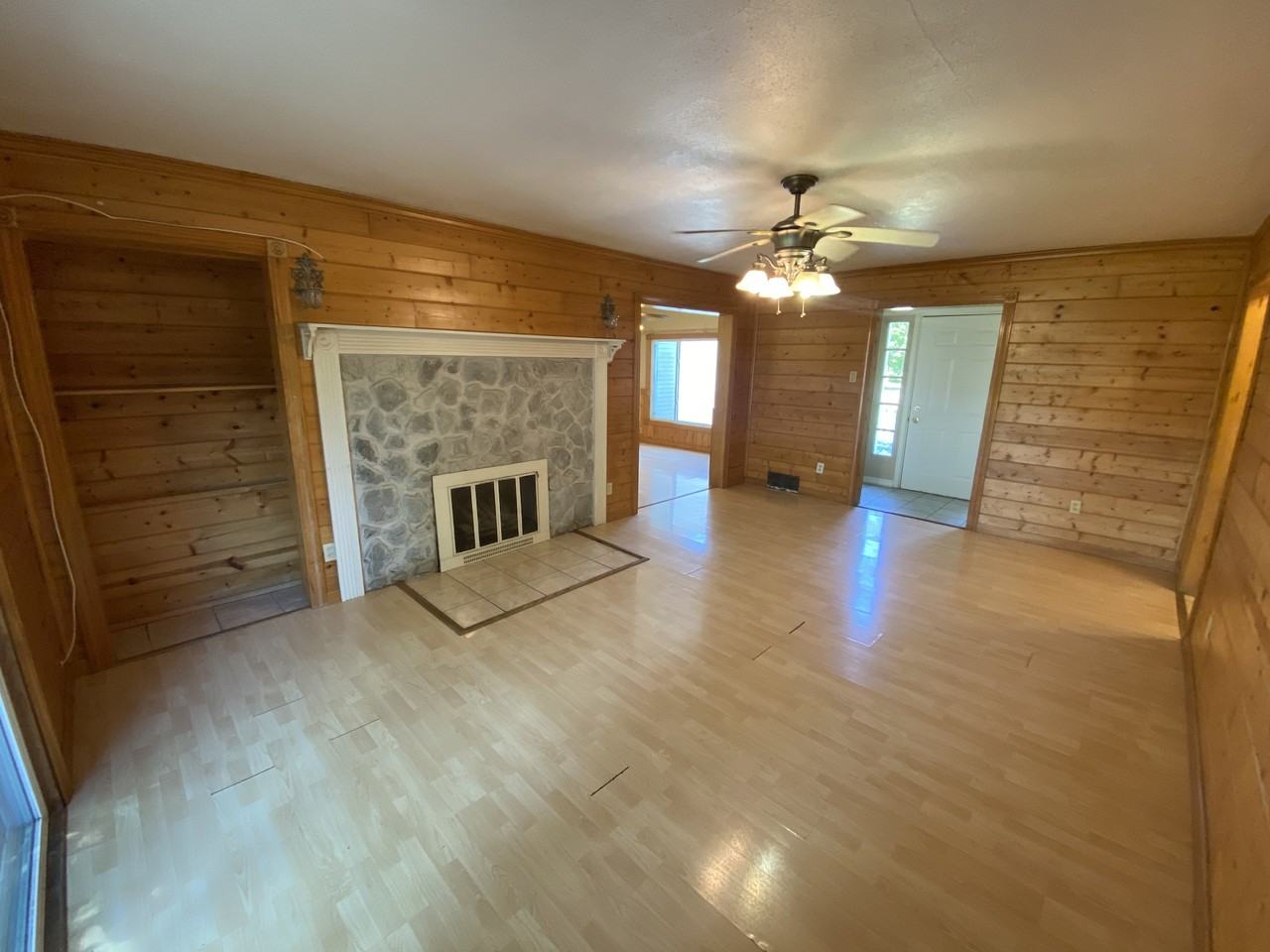 200 Chester Ave #NA - Photo 2 of 20