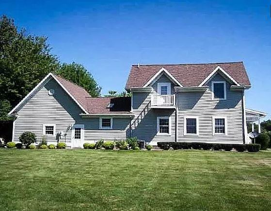 2051 E Ellis Rd #NA - Photo 2 of 5