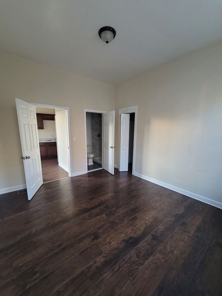 2065 Coulter St & 2409 - Photo 3 of 24