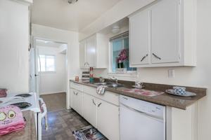 featured image of 3003 Greenbriar Terrace Apartments:  3003 W. 27th Ave
