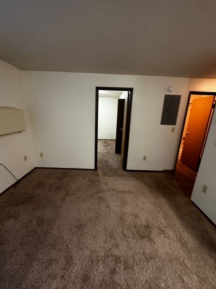 Arrowhead Estates 2601 - Photo 2 of 4