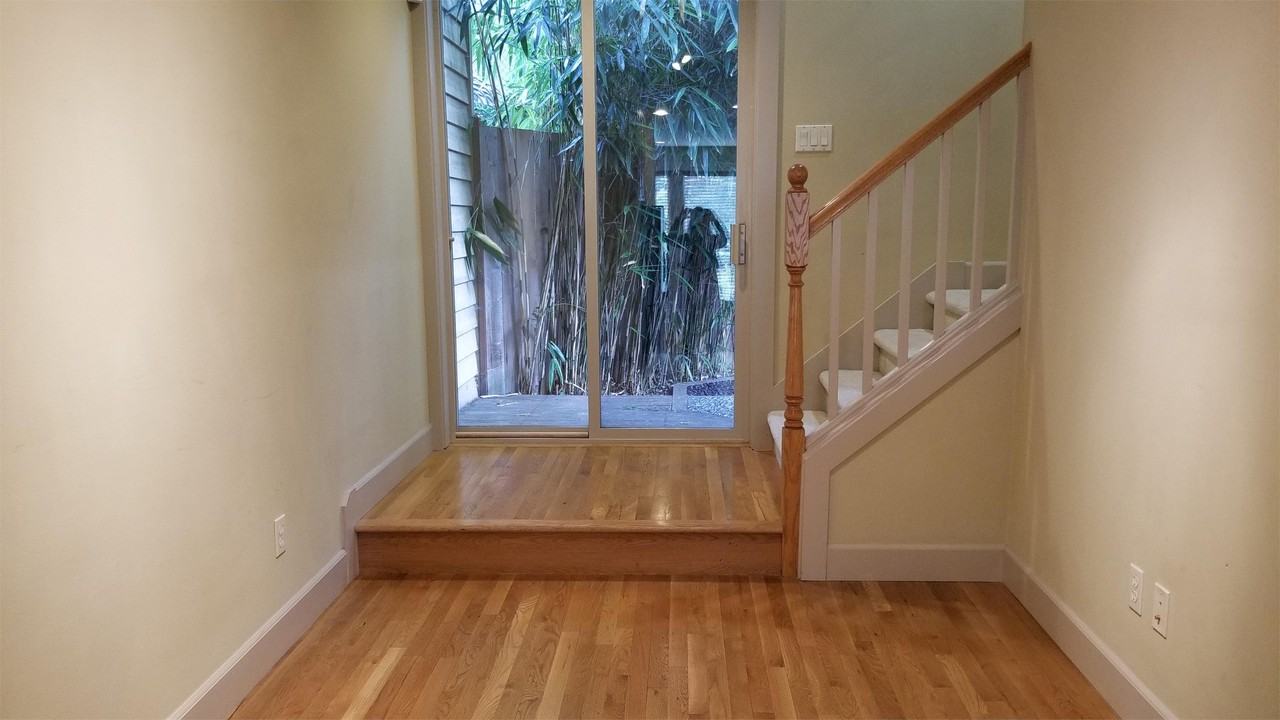 362 Aloha St #1 - Photo 6 of 19