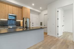 featured image of 575 Whitney Ave