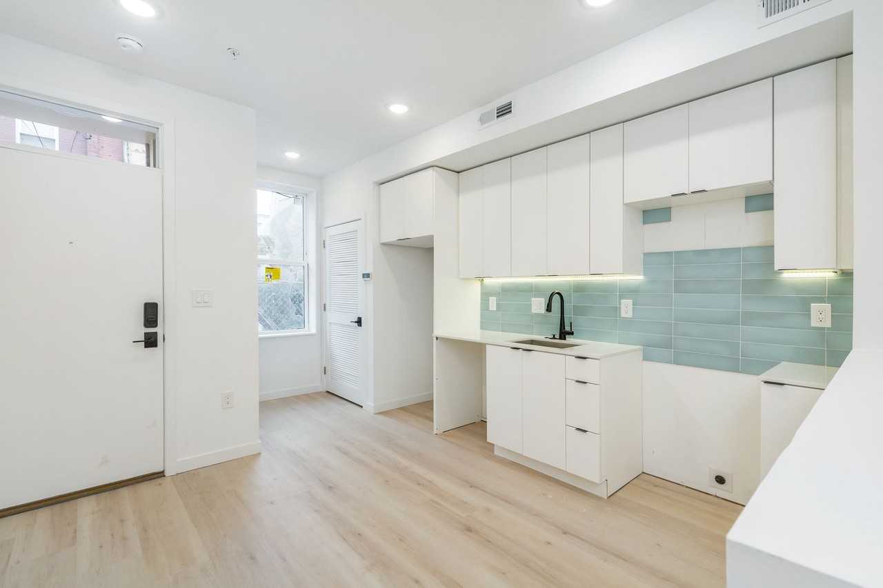 The Fairhill - Photo 7 of 50