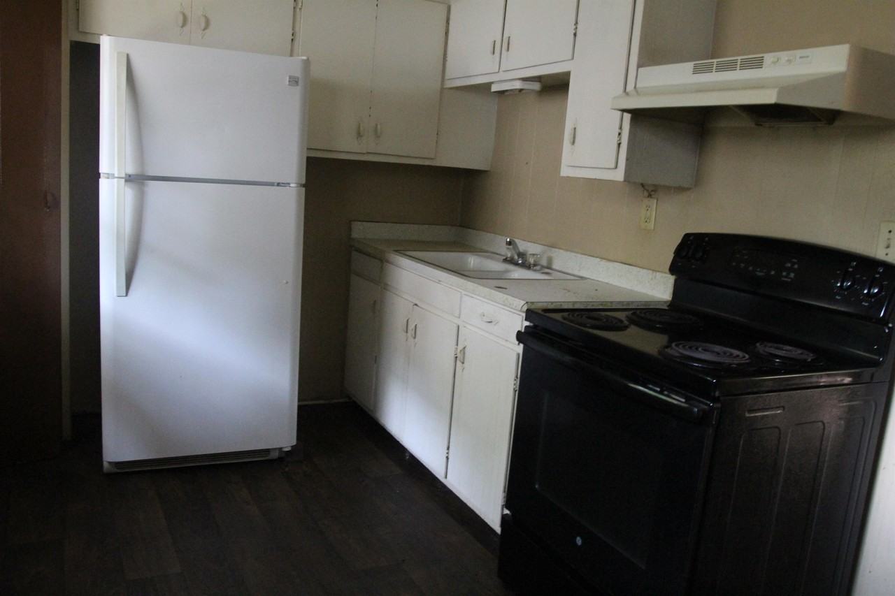 921 W 4th AveApt B (Downstairs) - Photo 4 of 6
