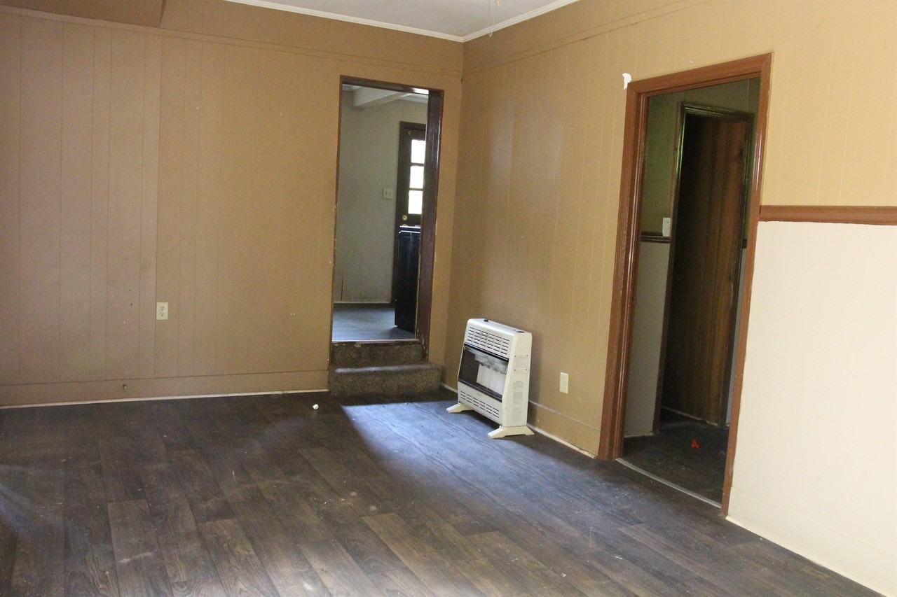 921 W 4th AveApt B (Downstairs) - Photo 5 of 6