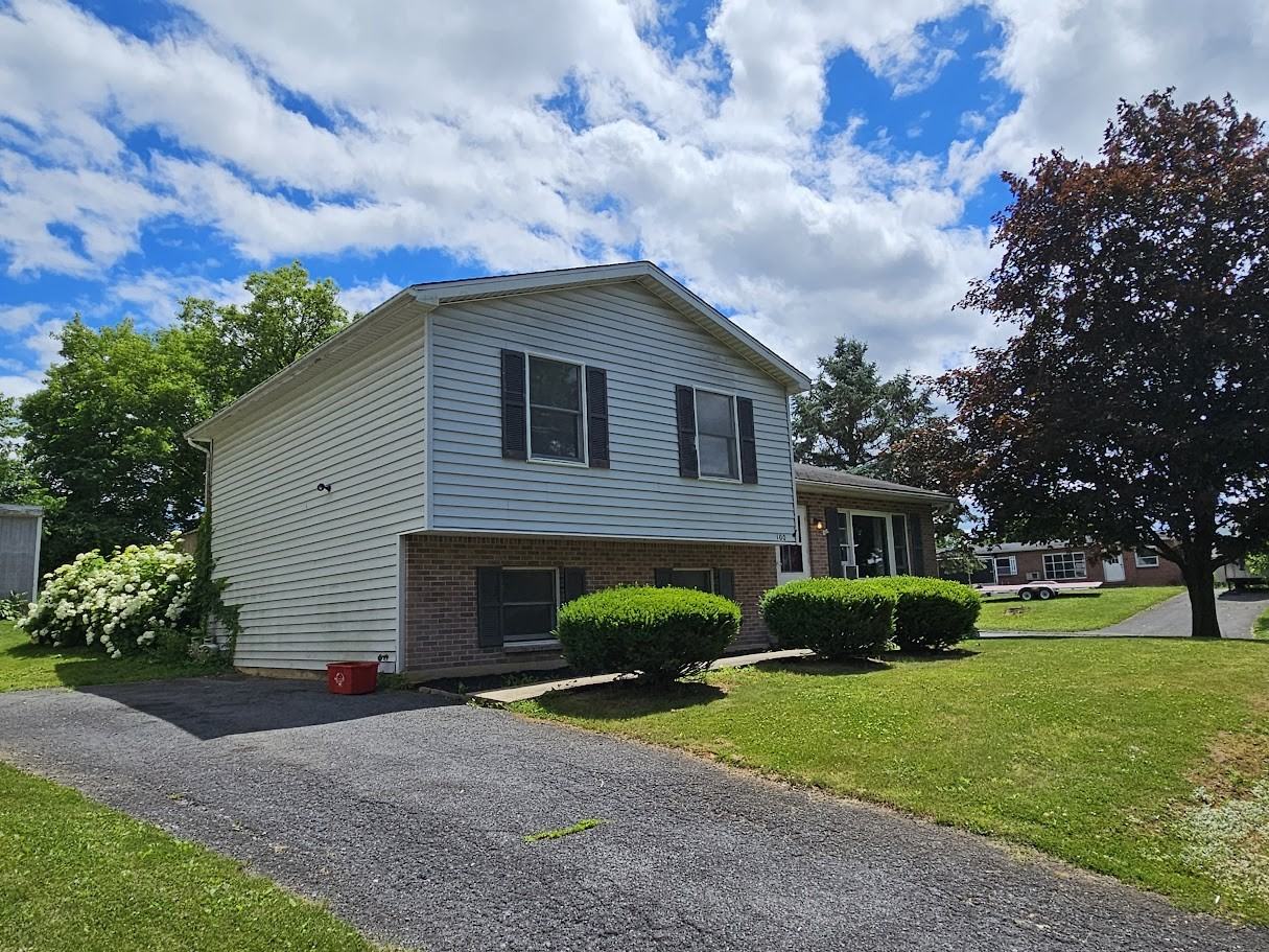 100 Kuhns Ln #1 - Photo 3 of 24