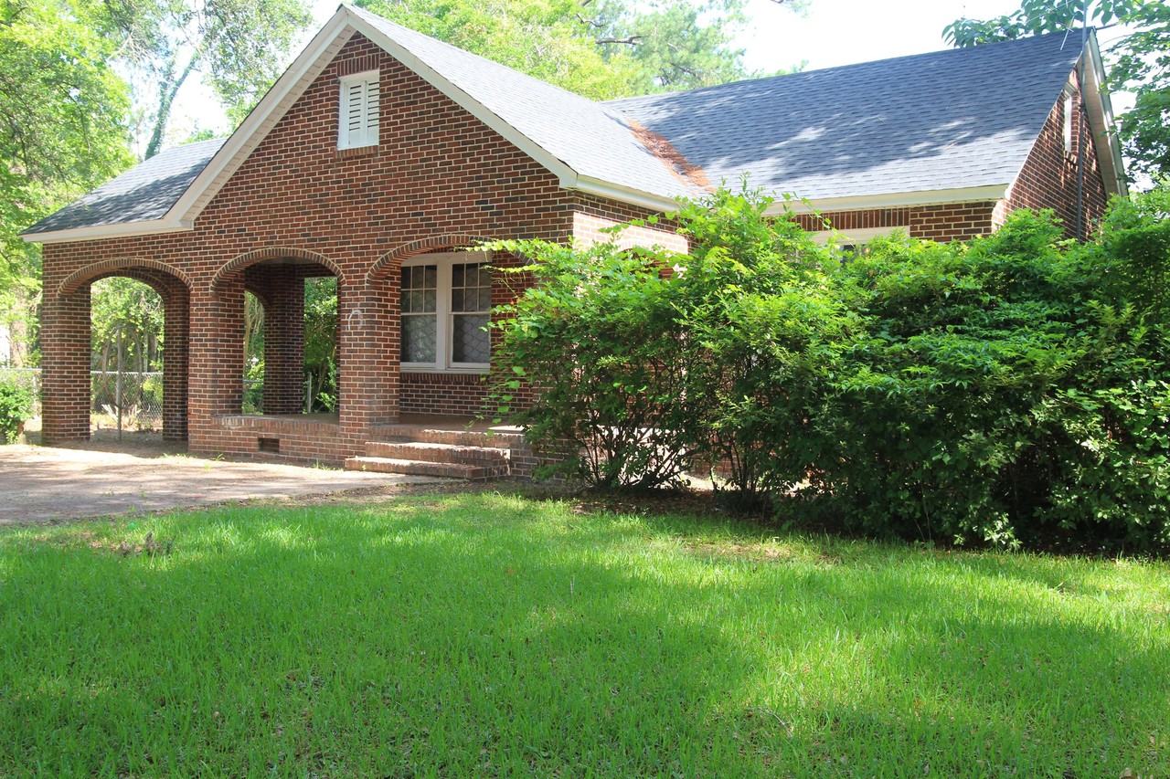 823 West Society Avenue #1