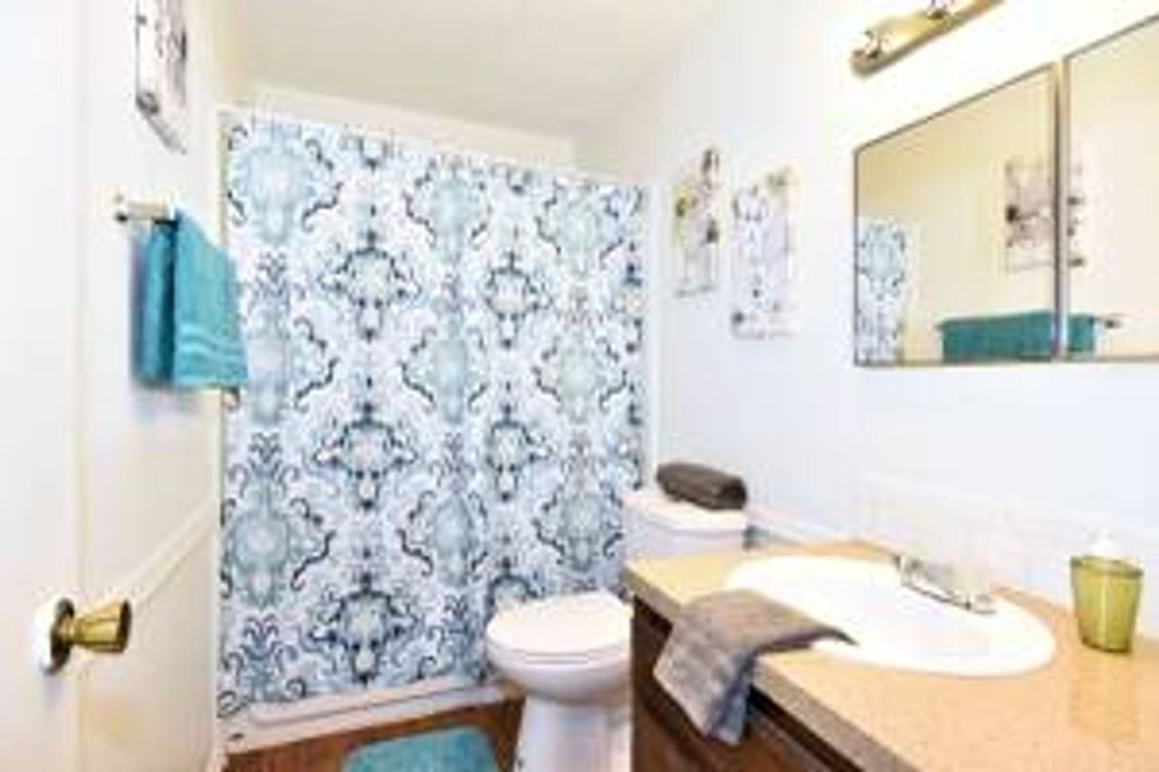 South Point Apartments - Photo 3 of 10