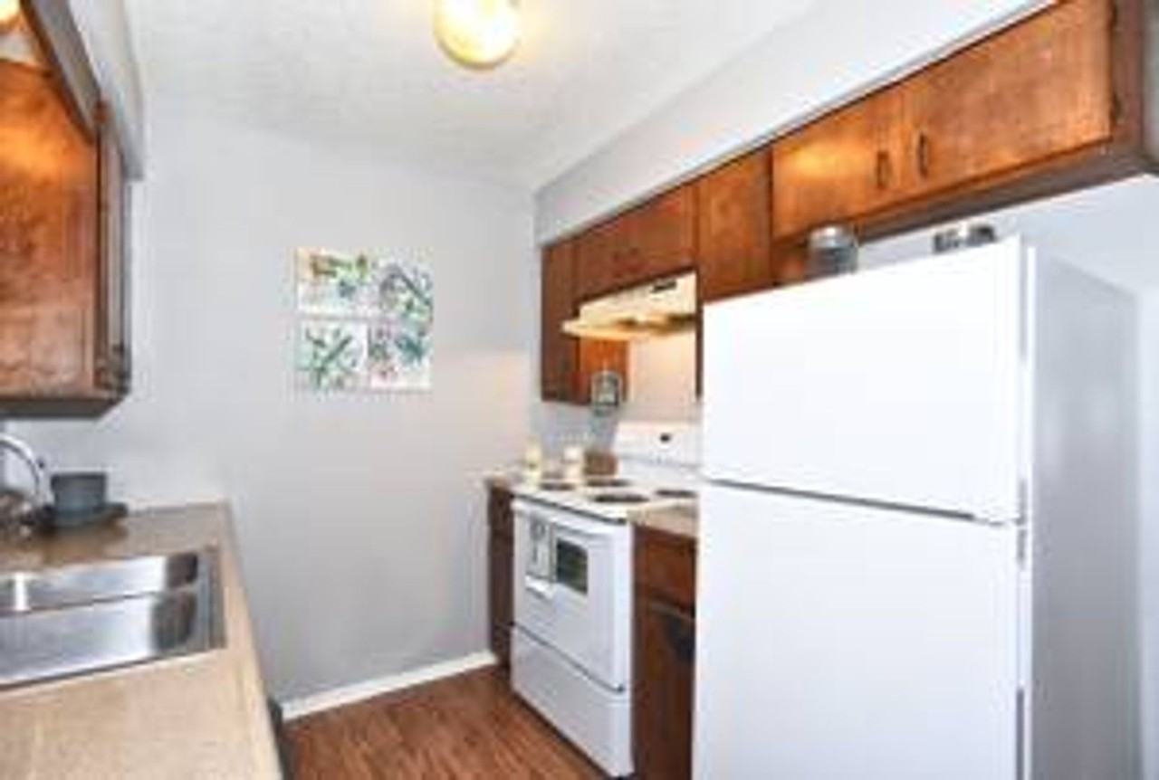 South Point Apartments - Photo 4 of 10