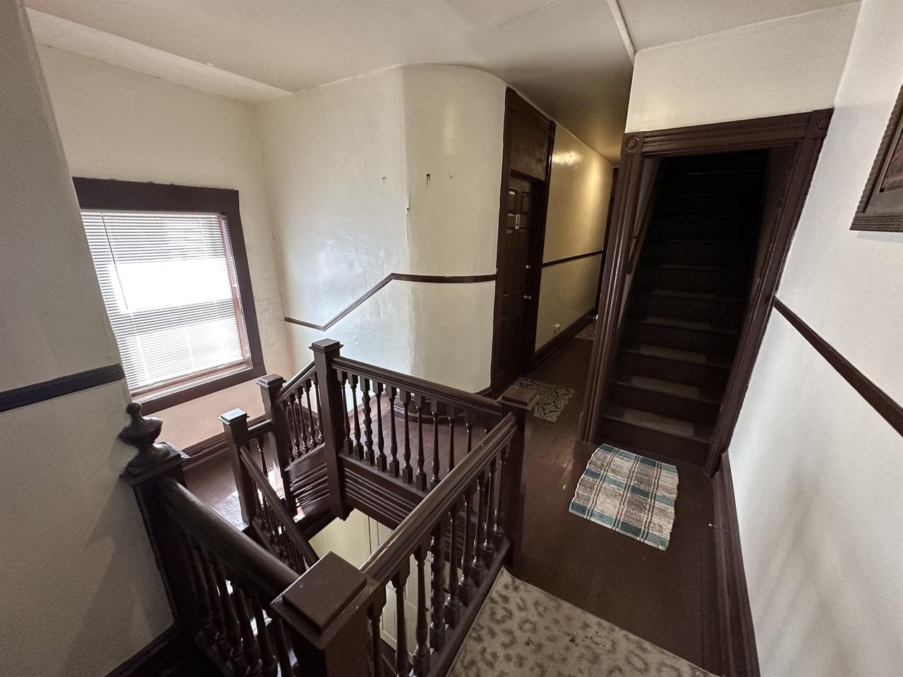 722 E King St #7 - Photo 7 of 10