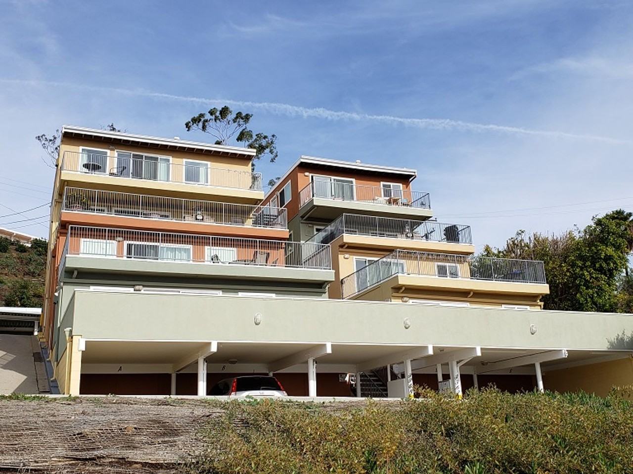 Hilltop Terrace Apartments - Photo 2 of 3