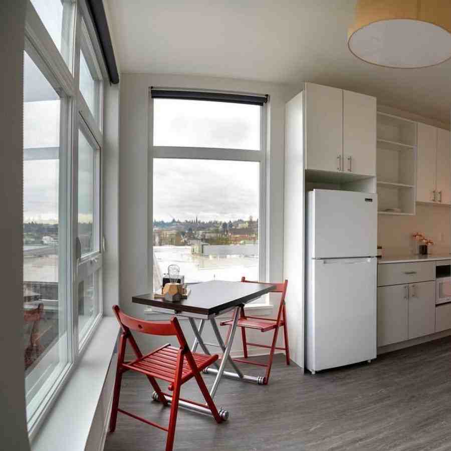 1554 Market St - Photo 4 of 22