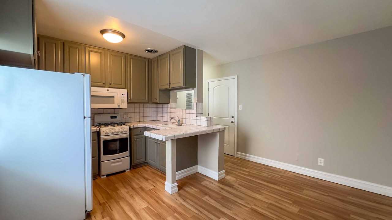 21st - Photo 2 of 14