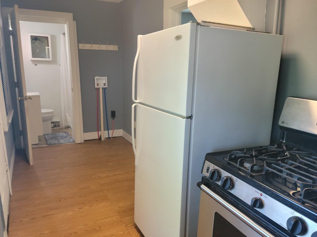 70 James St #1R - Photo 2 of 10