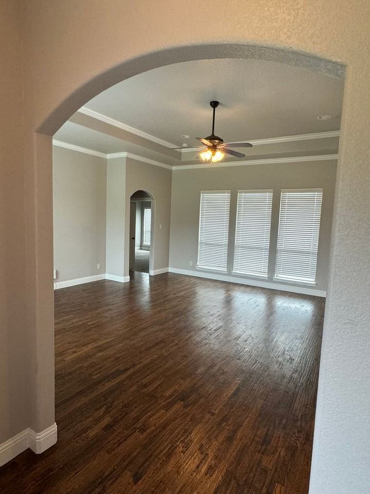 105 Sandstone Ln - Photo 3 of 24