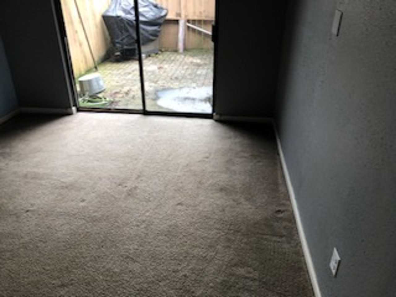 3211 Pearl St - Photo 3 of 38
