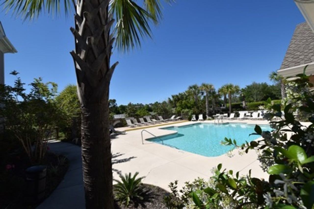 4924 Bluffton Pkwy - Photo 2 of 36