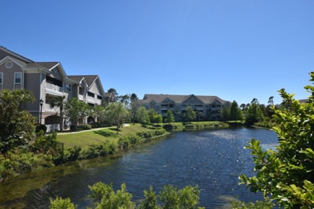 4924 Bluffton Pkwy - Photo 3 of 36