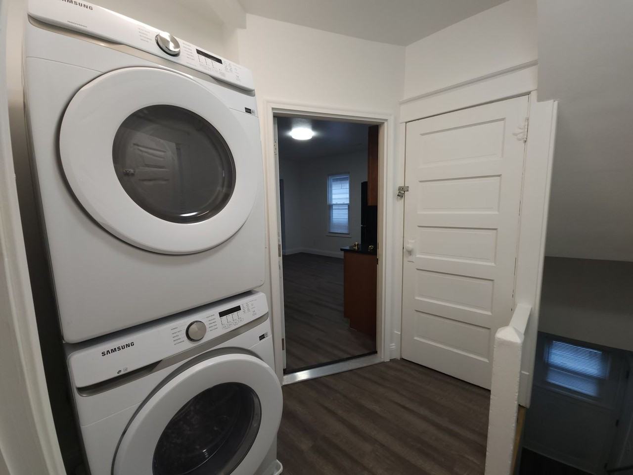 1412lynn - Photo 3 of 36